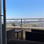 Apartamento con Piscina y vista a toda la Bahía =)
