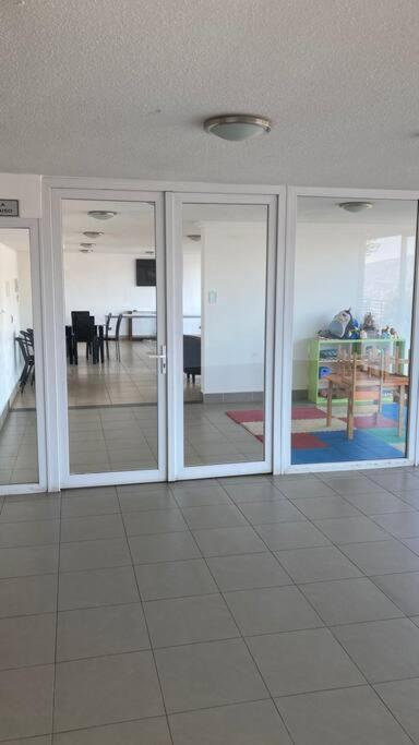 Apartamento Apartamento Con Piscina Y Vista A Toda La Bahía =)